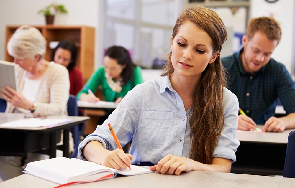 Business Management, University 1st and 2nd Year (Level 4 and 5)